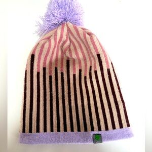 Stio girls beanie